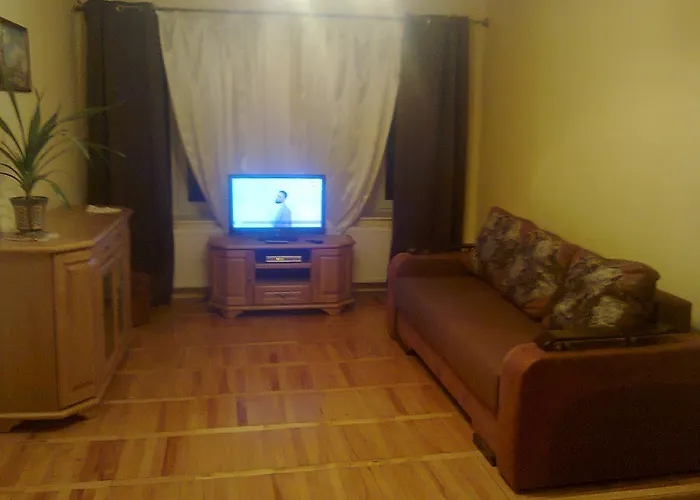 With Balcony * إلفيف